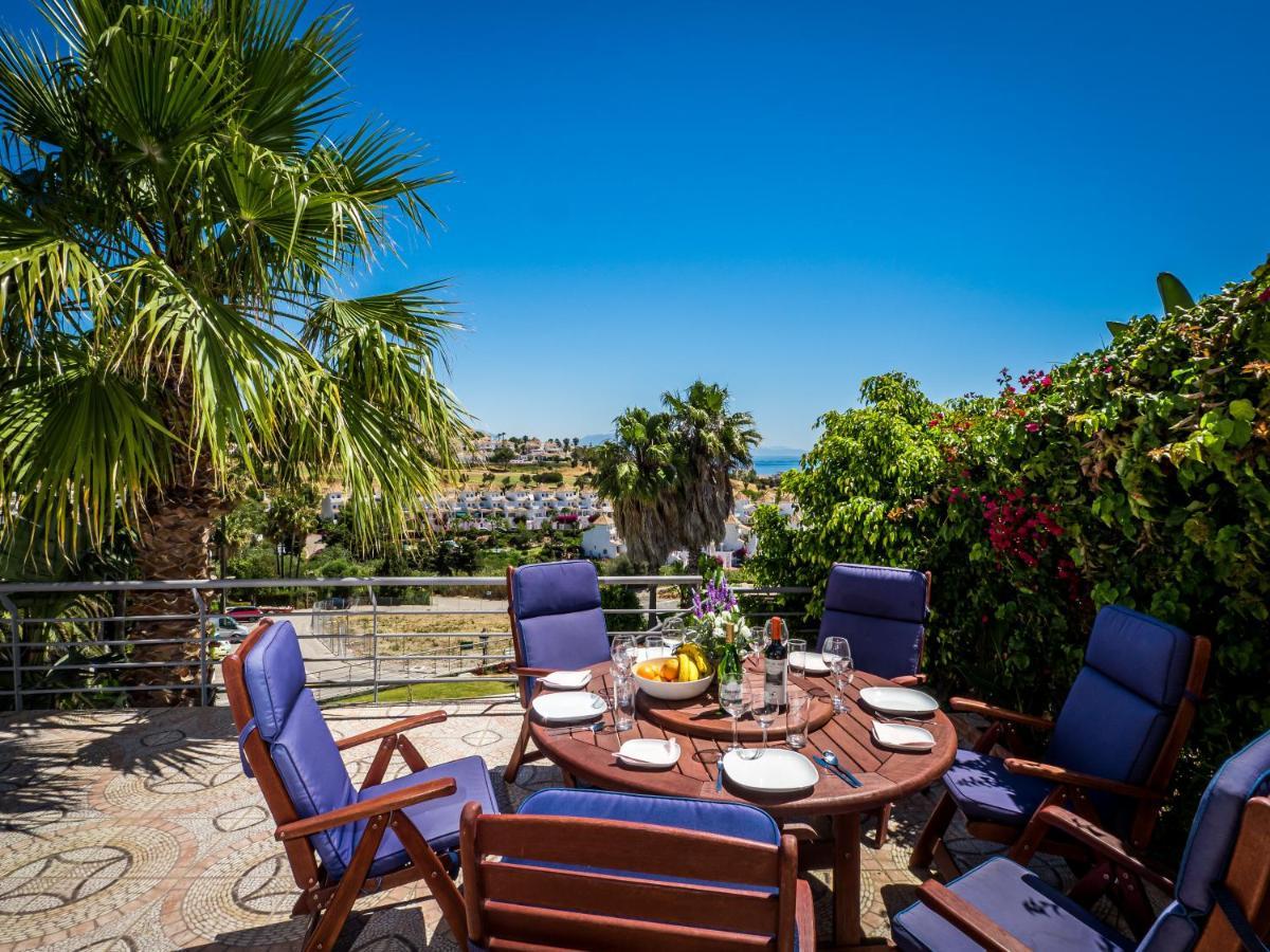 Villa Rosa Luxury Private Large Villa To Rent Manilva Exteriör bild